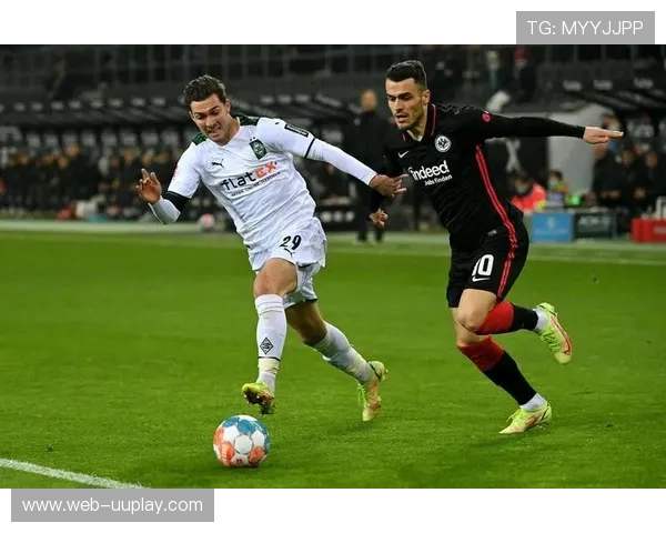 门兴少一人防守收缩反击战术明确