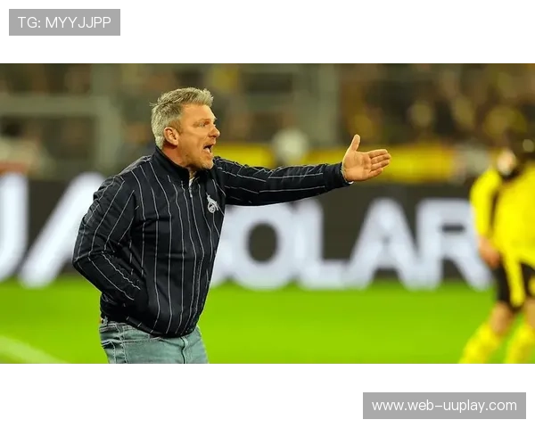 门兴3-1科隆：莱茵德比赛后双方主帅握手言和